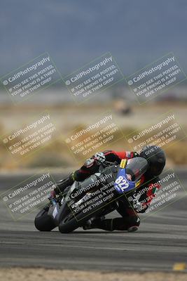 media/Nov-15-2025-Race Pace (Sat) [[8de605a2d8]]/Non Verified Riders (1st 20 Minutes)/Turn 4 (1010am)/